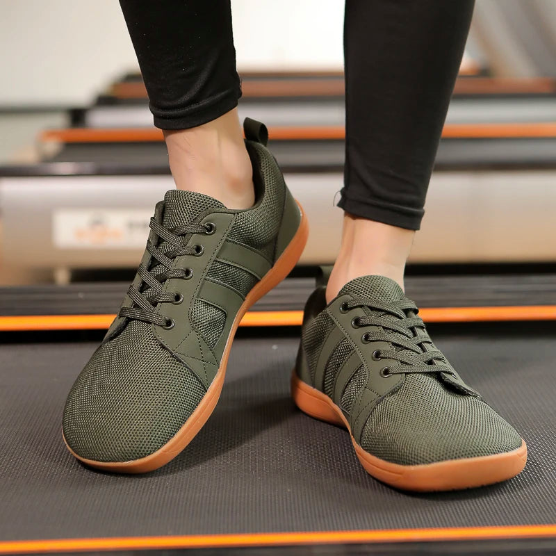 Scarpe Uomo e Donna – Punta Larga, Sportive e Casual